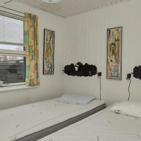 Stunning In With 3 Bedrooms And Internet 펜션